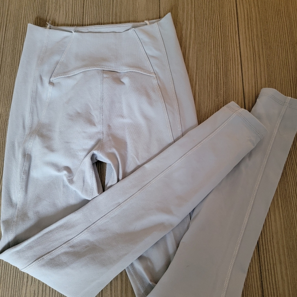 Glyder Blue and Gray Leggings Soft Stretchy Fit